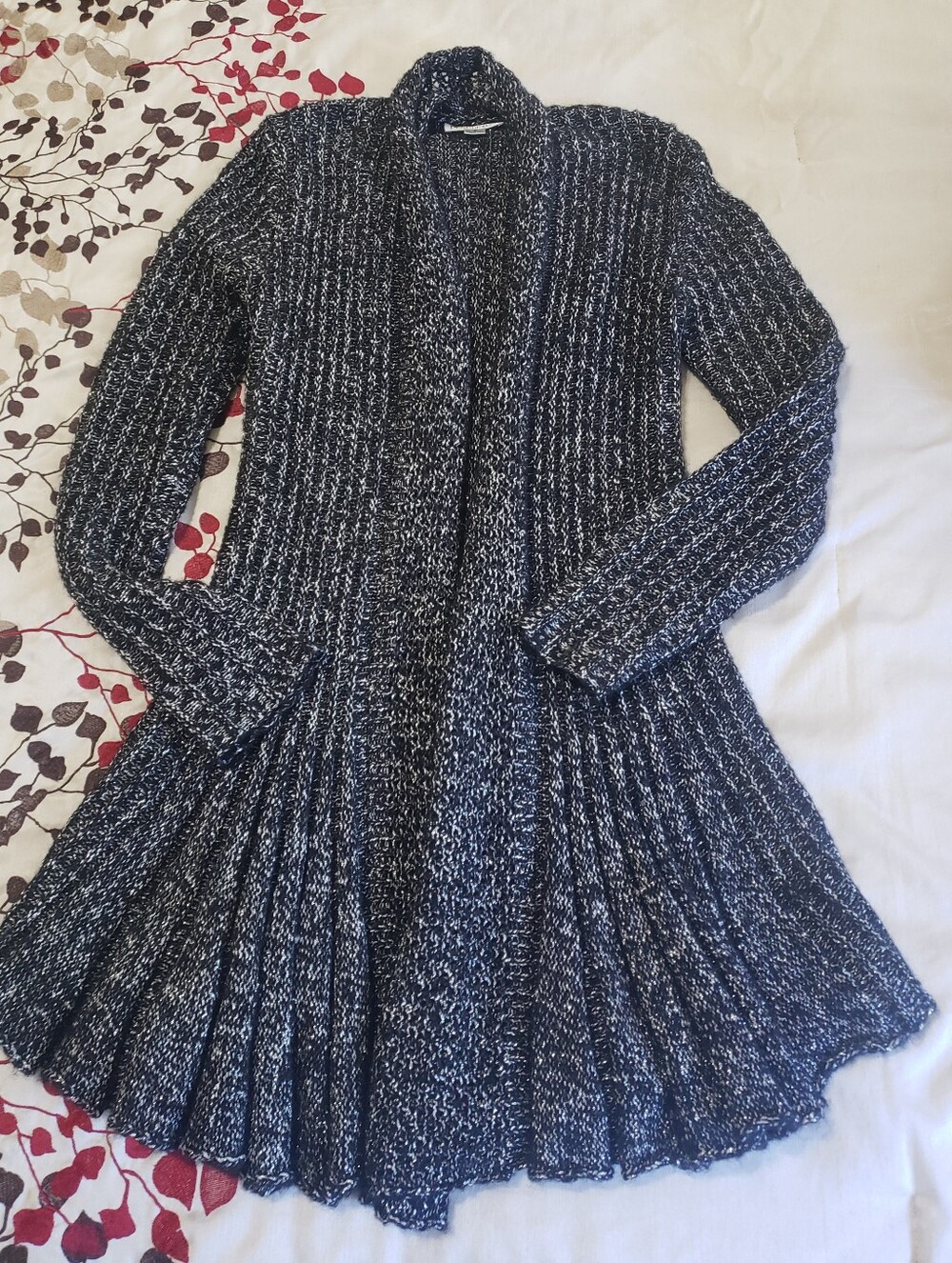 Pendleton Long Ribbed Knit Cardigan - Black & Silver Size Small
